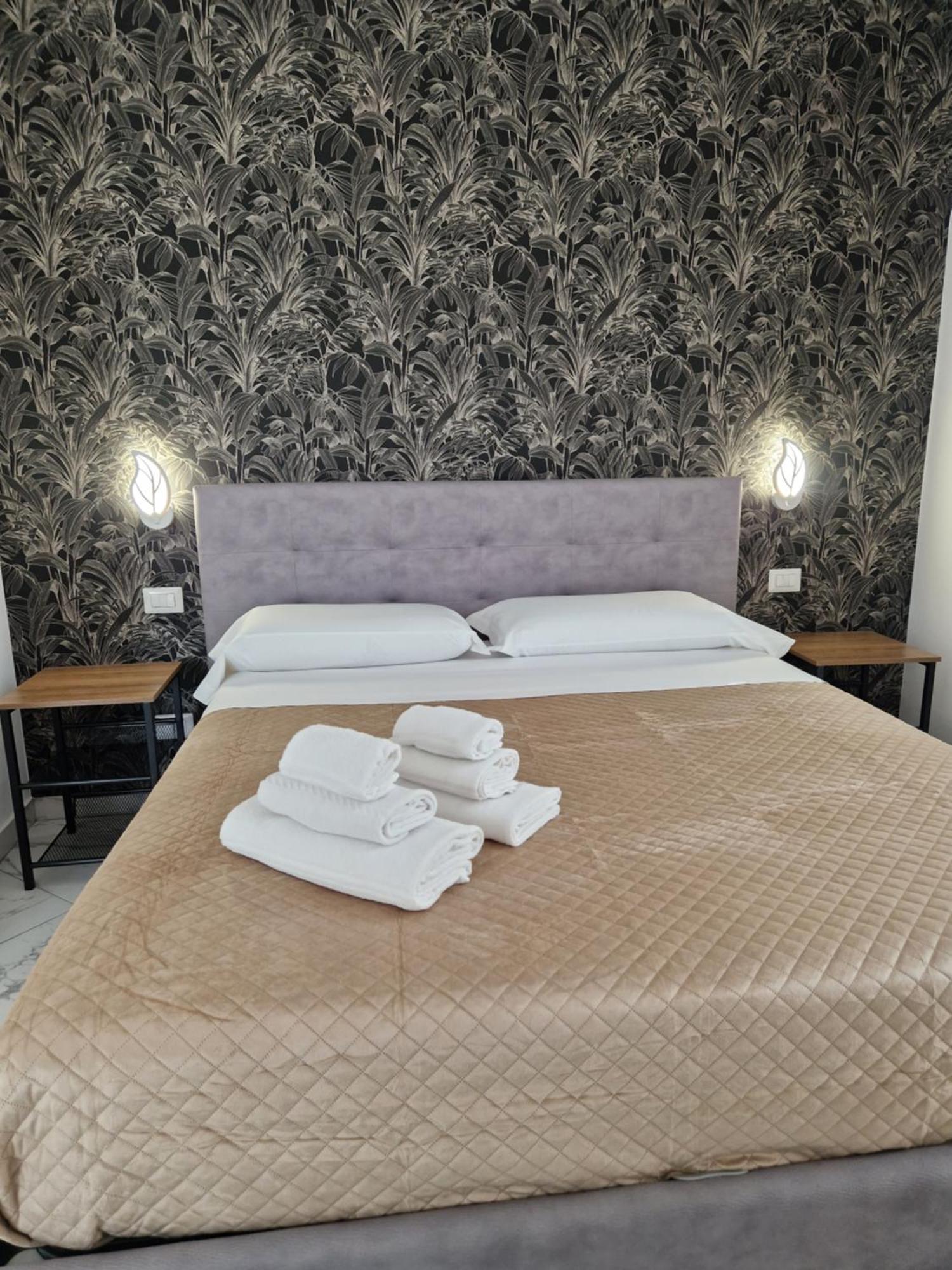 Eden Hotell Lamezia Terme Exteriör bild